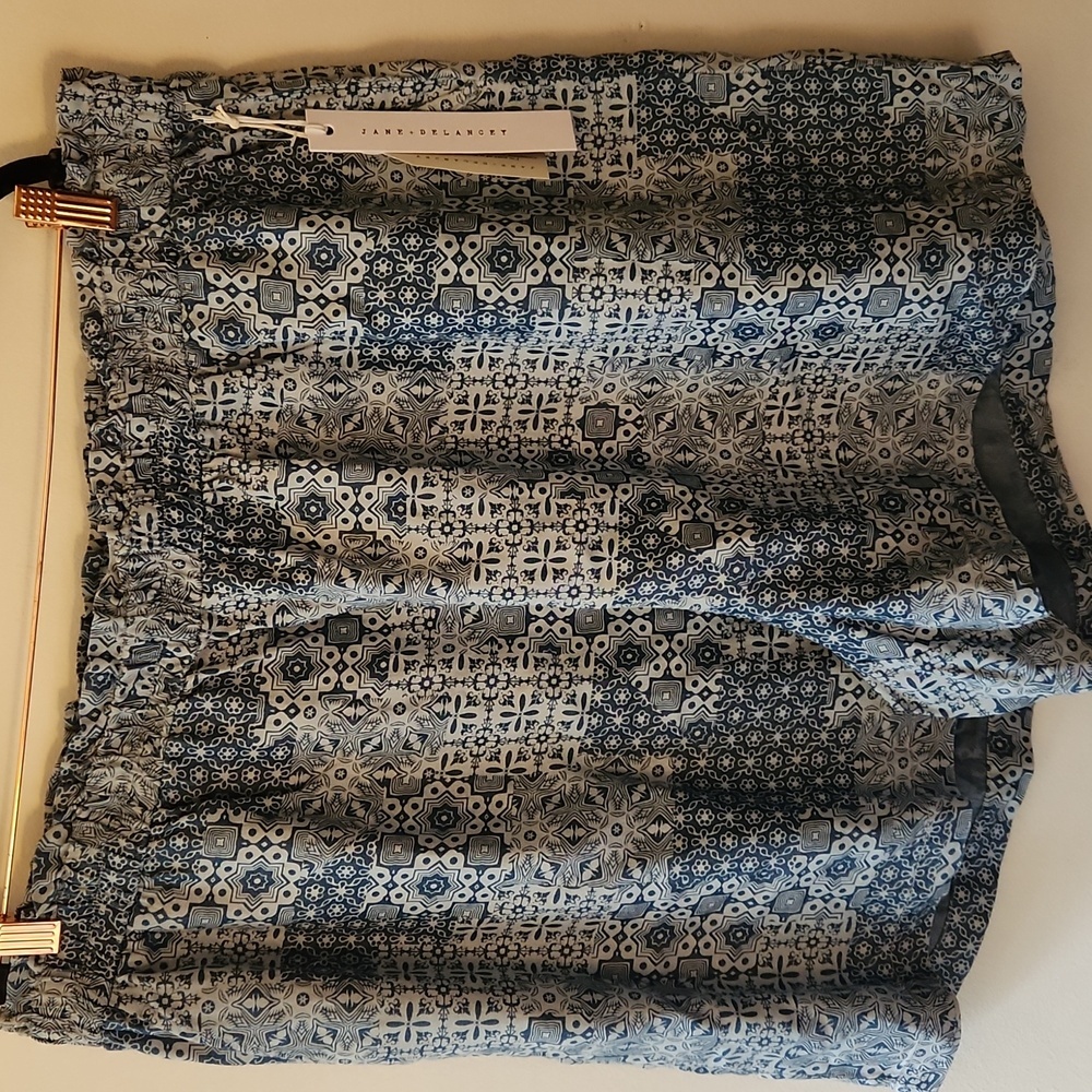 Jane and Delancey Shorts Womens Size 2X Blue Handkerchief Bandana Flowy Pockets